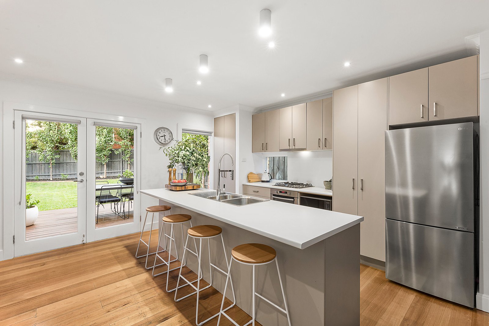 14 Park Road, Surrey Hills - Thumbnail 4