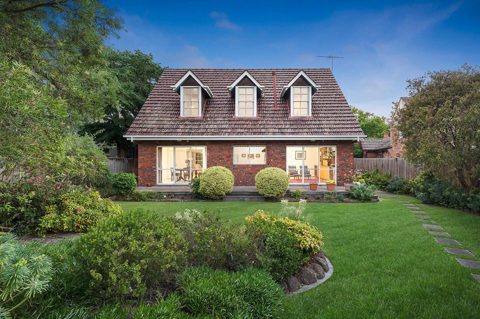 3 Remon Avenue, Camberwell, VIC