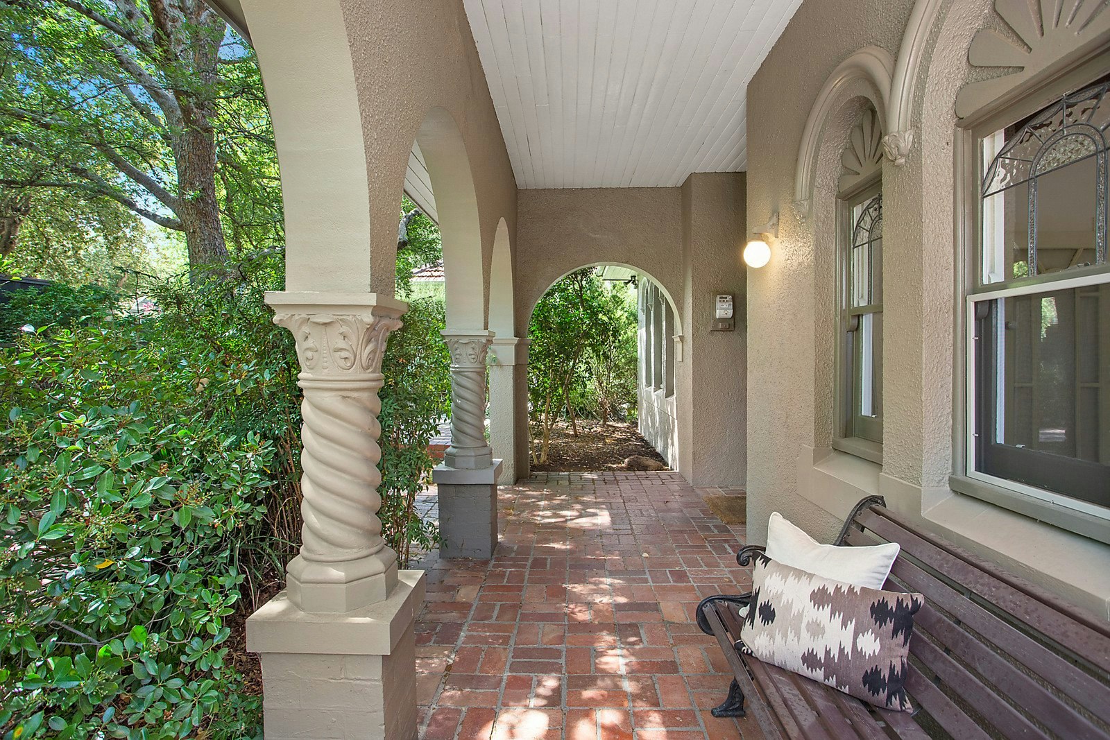 21 Bourne Road, Glen Iris, VIC