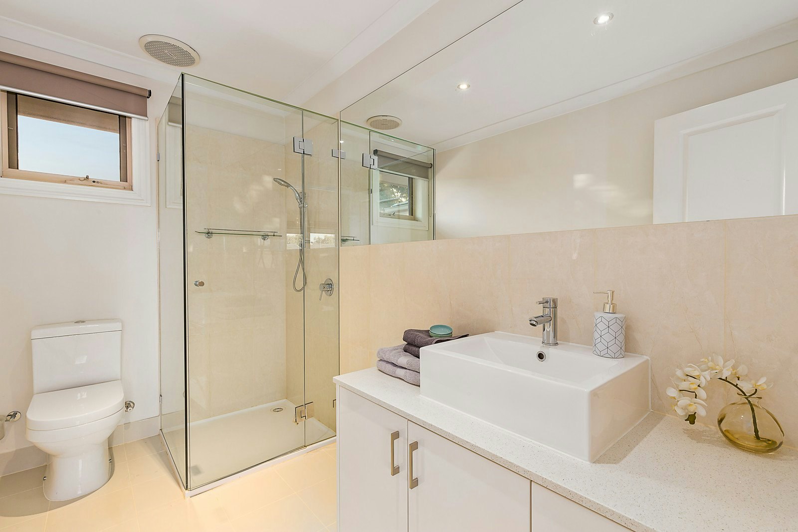 2/1 Duncan Street, Box Hill South, VIC