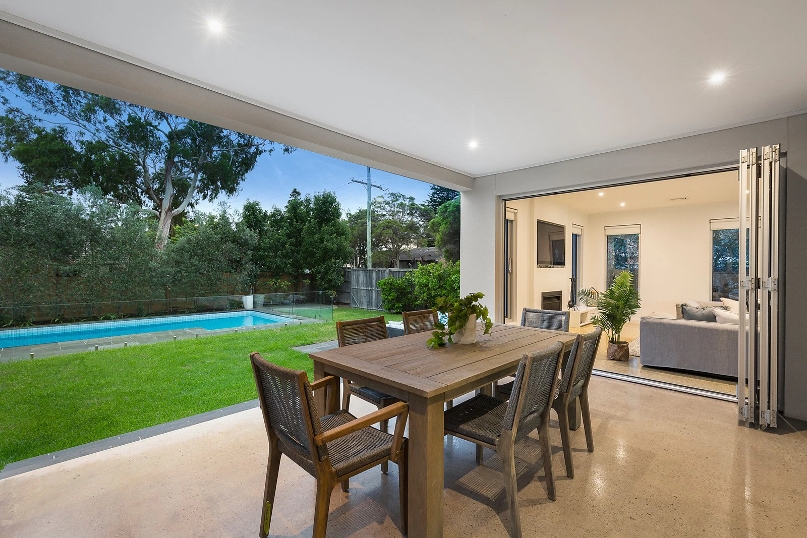47 Linacre Road, Hampton, VIC