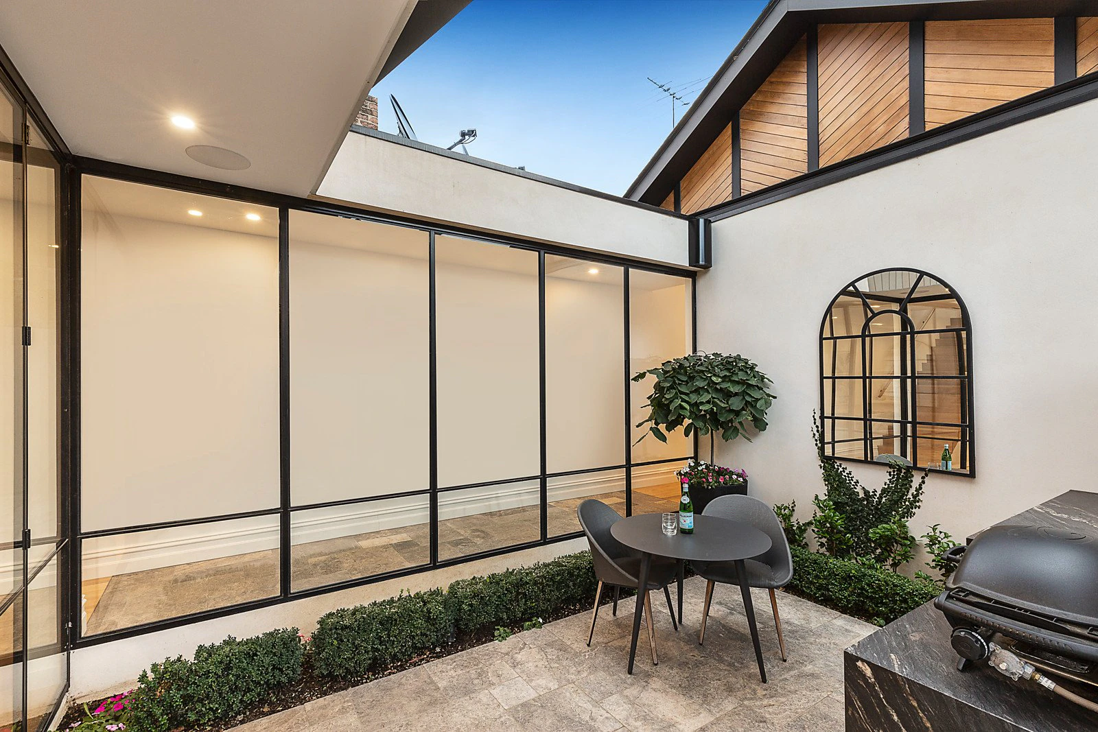 1 Finlay Street, Albert Park, VIC