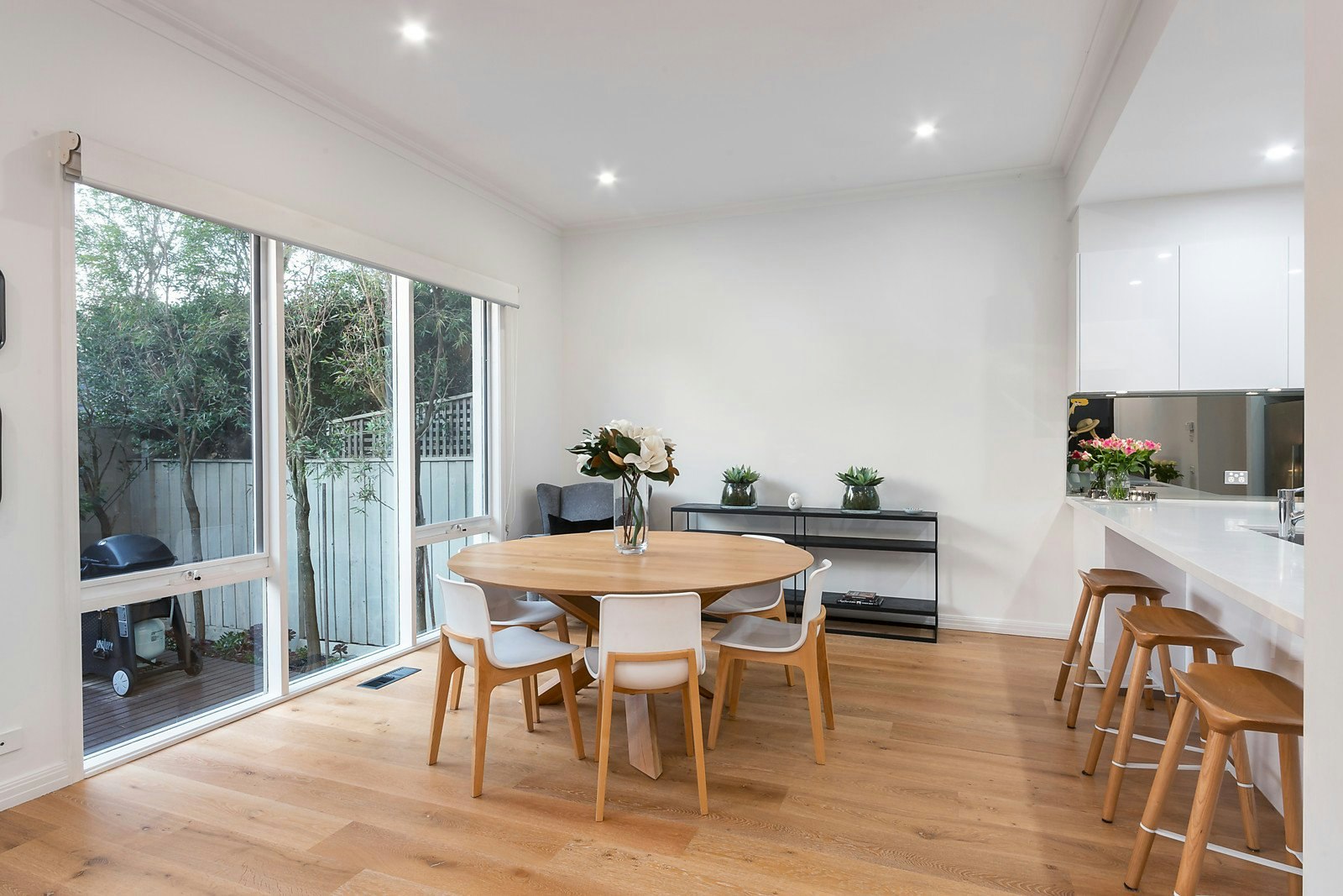 4 High Road, Camberwell, VIC