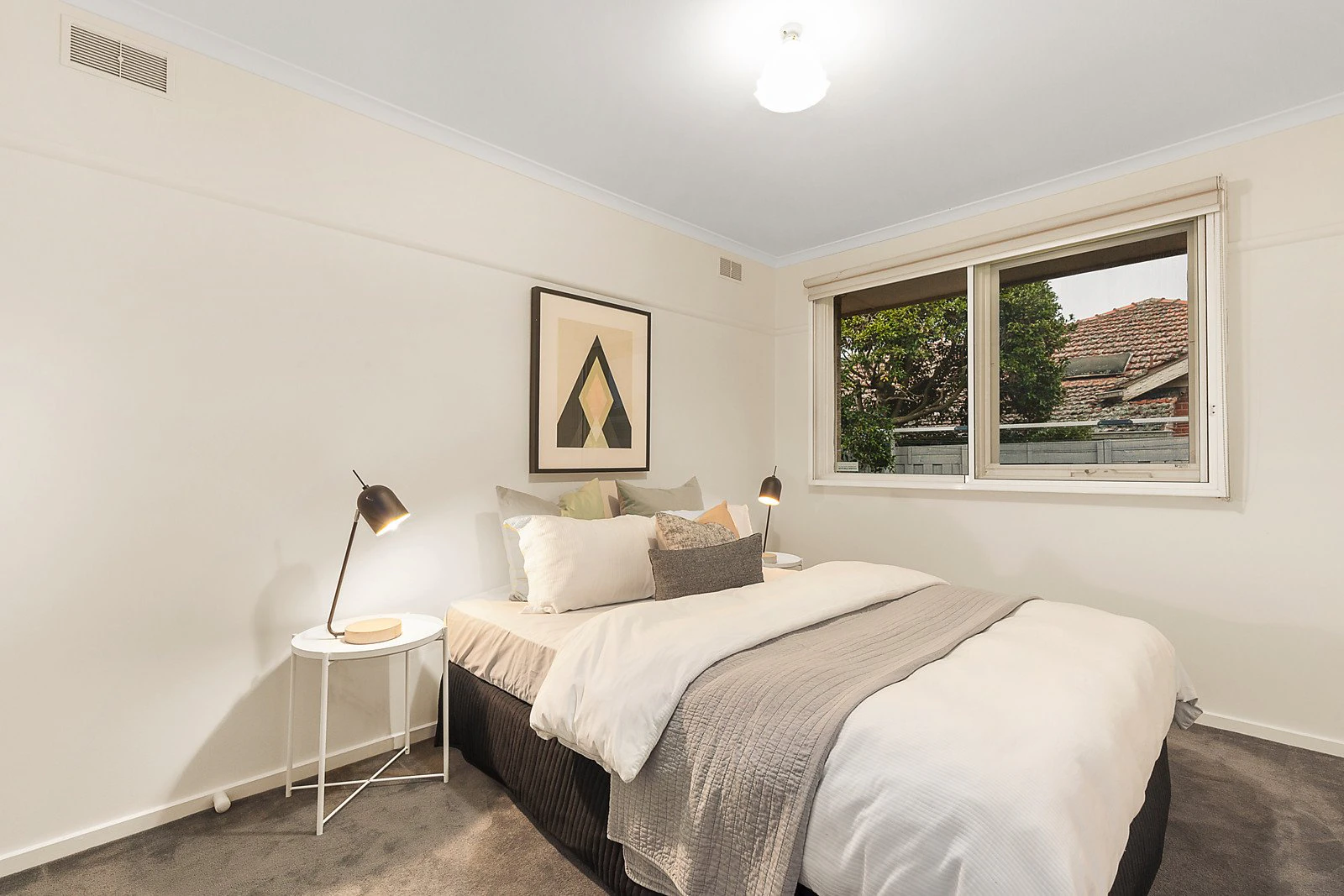 2/39 Victoria Crescent, Mont Albert, VIC