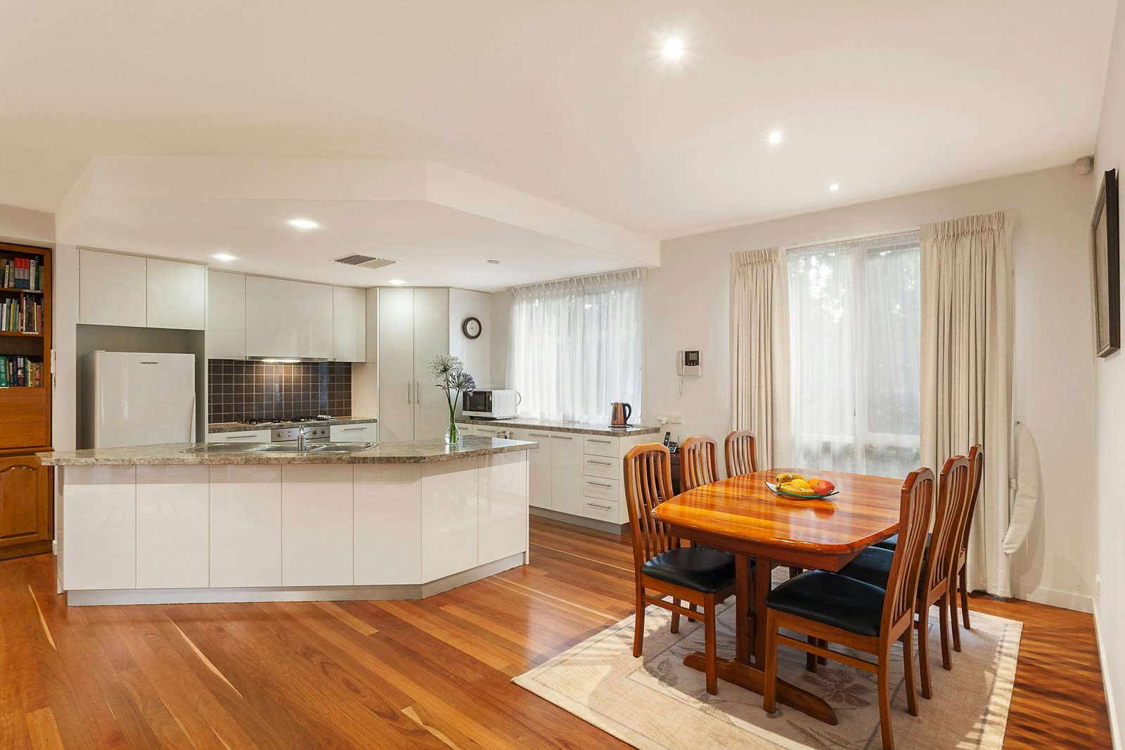 5/5 Chatham Road, Canterbury, VIC