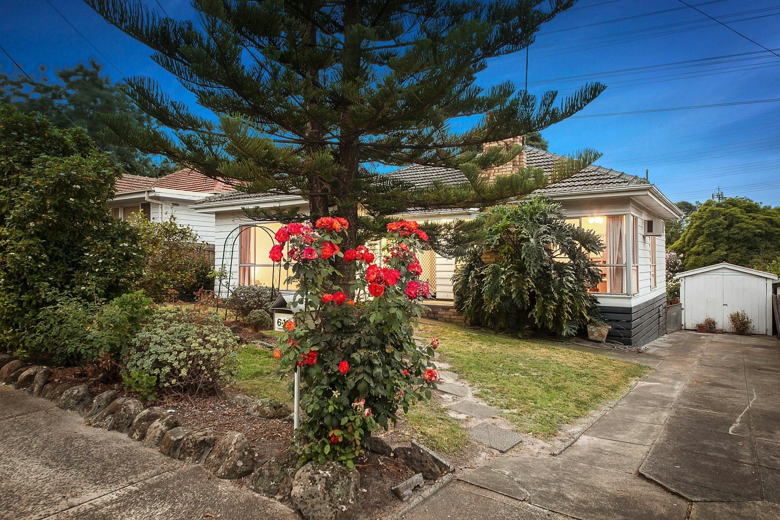 61 Ivanhoe Grove, Malvern East, VIC