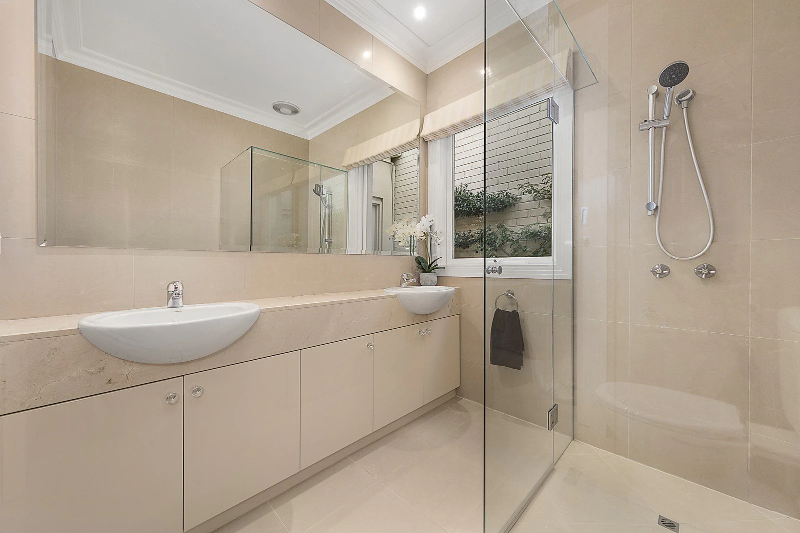 223a Wattletree Road, Malvern, VIC