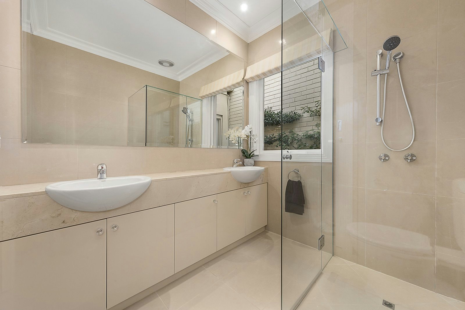 223a Wattletree Road, Malvern, VIC