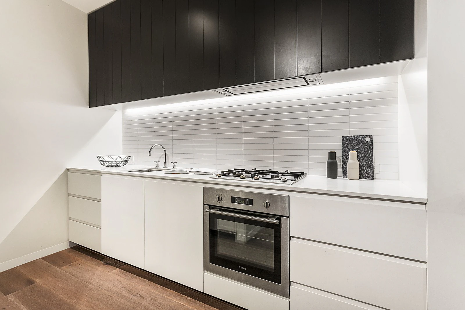 8/64 Anderson Road, Hawthorn East, VIC