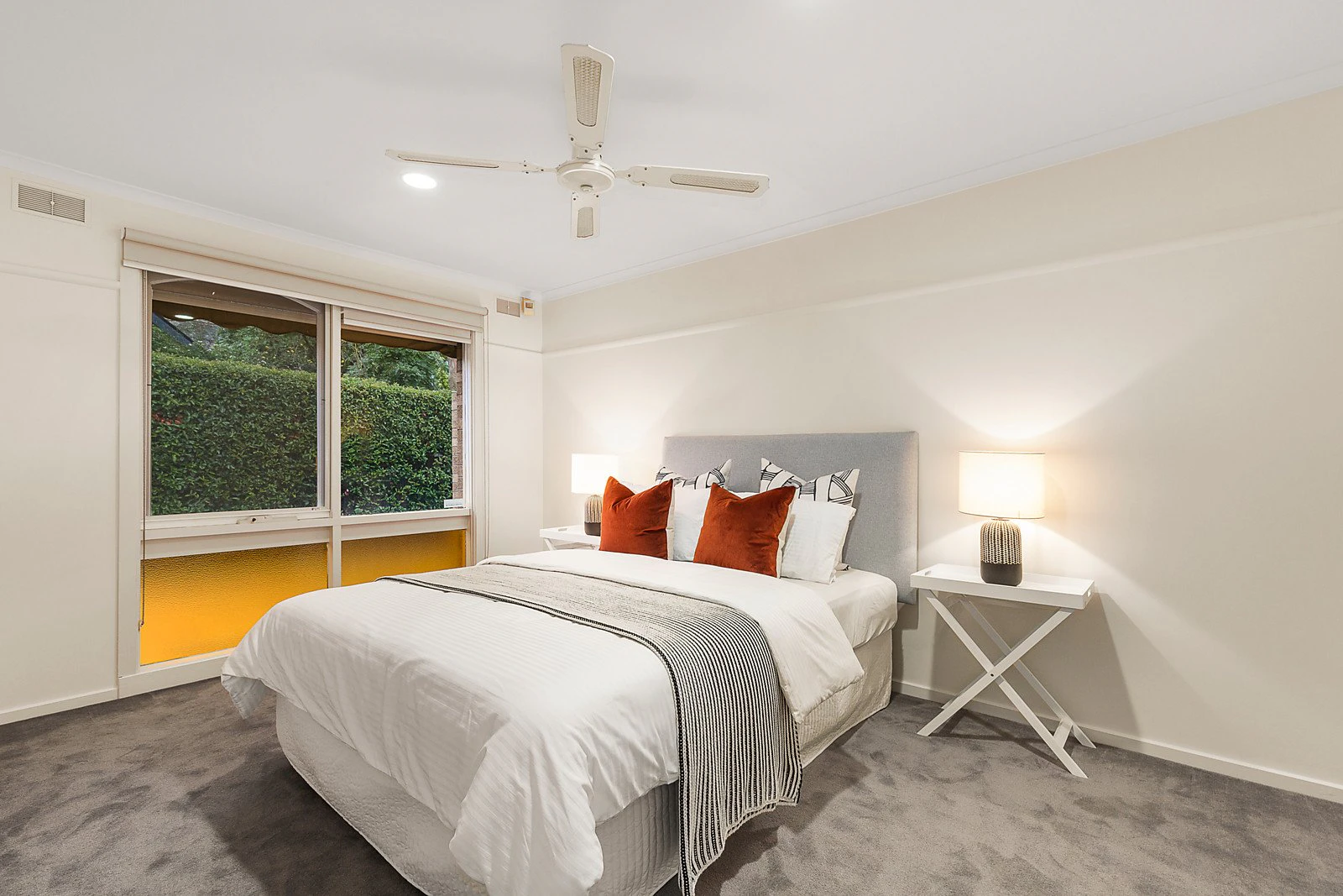 2/39 Victoria Crescent, Mont Albert, VIC