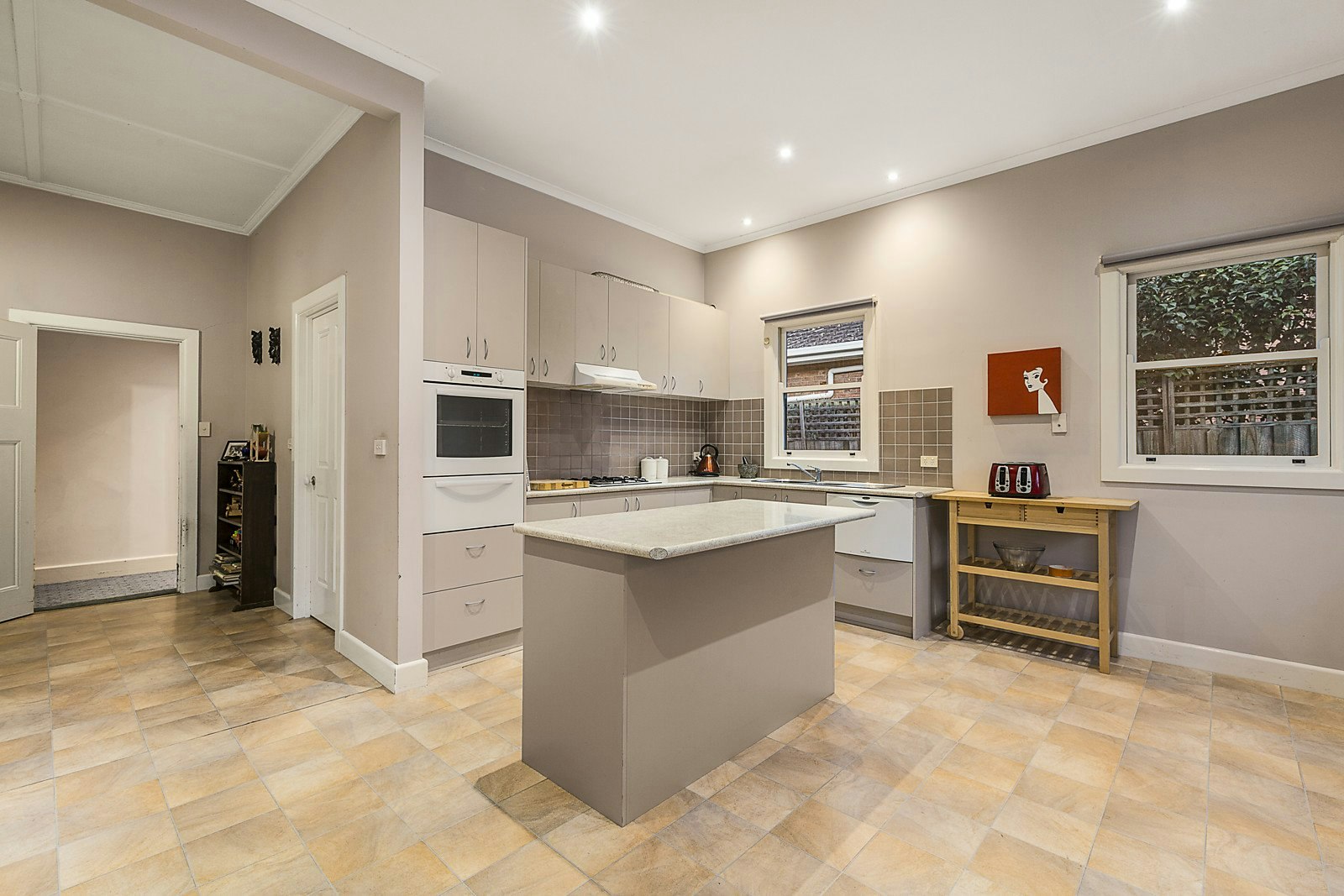 6 Ferndale Road, Glen Iris, VIC