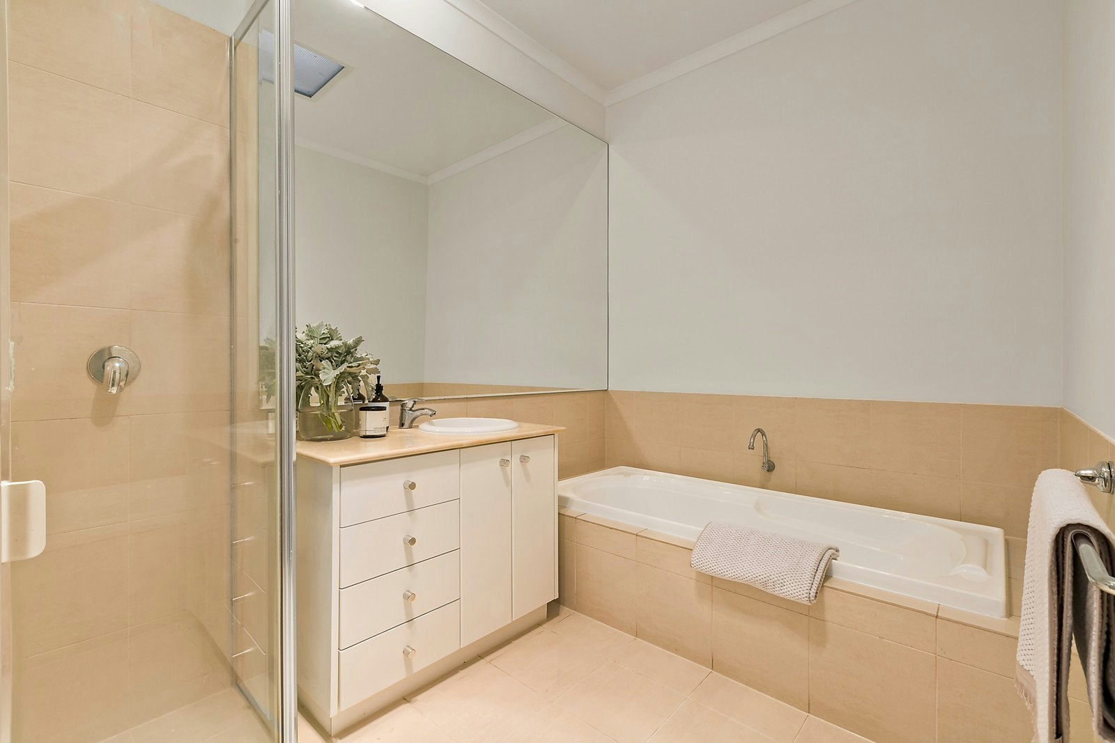 17 Tyrone Street, Camberwell, VIC