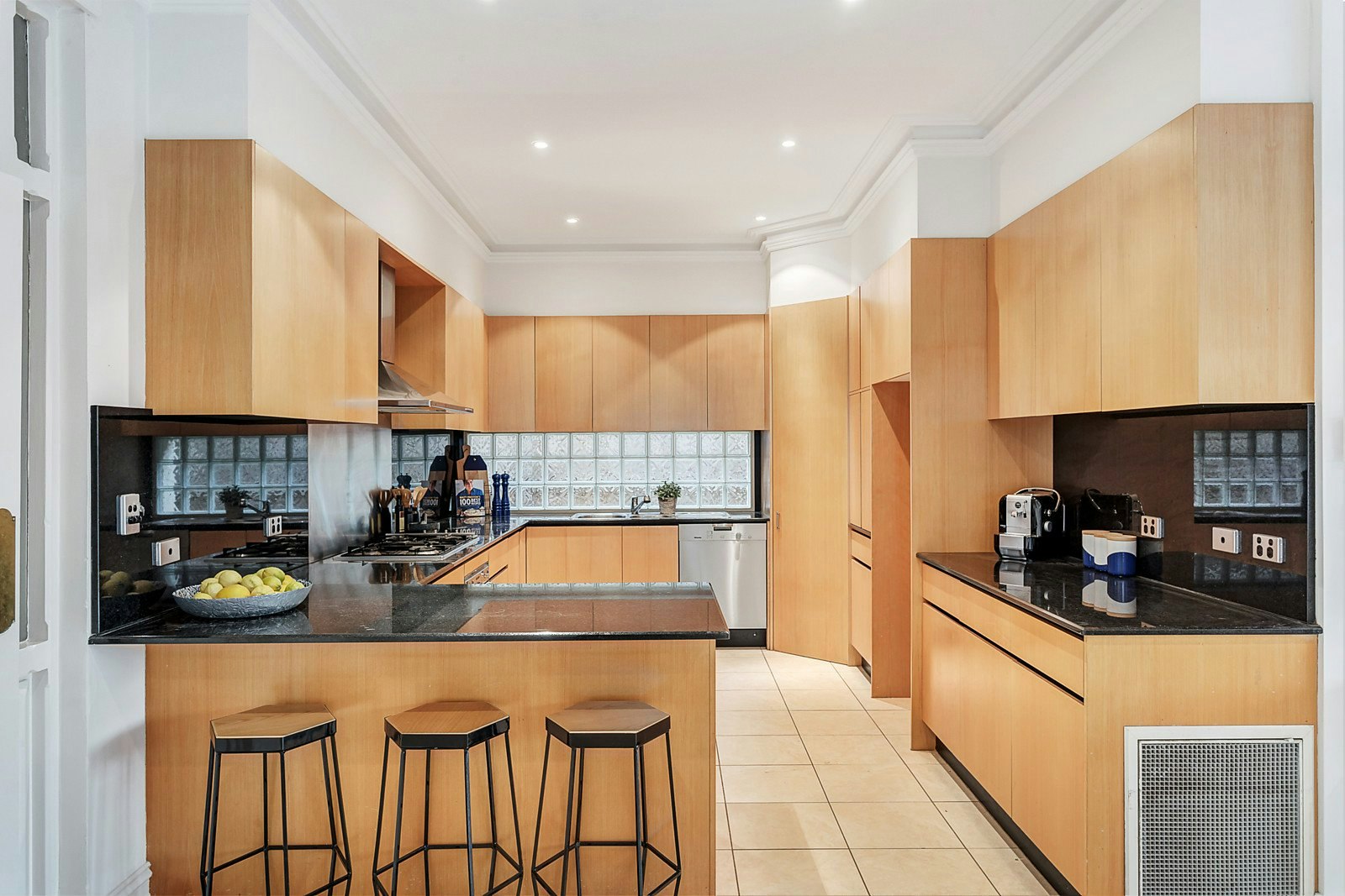 42 Canterbury Road, Camberwell, VIC