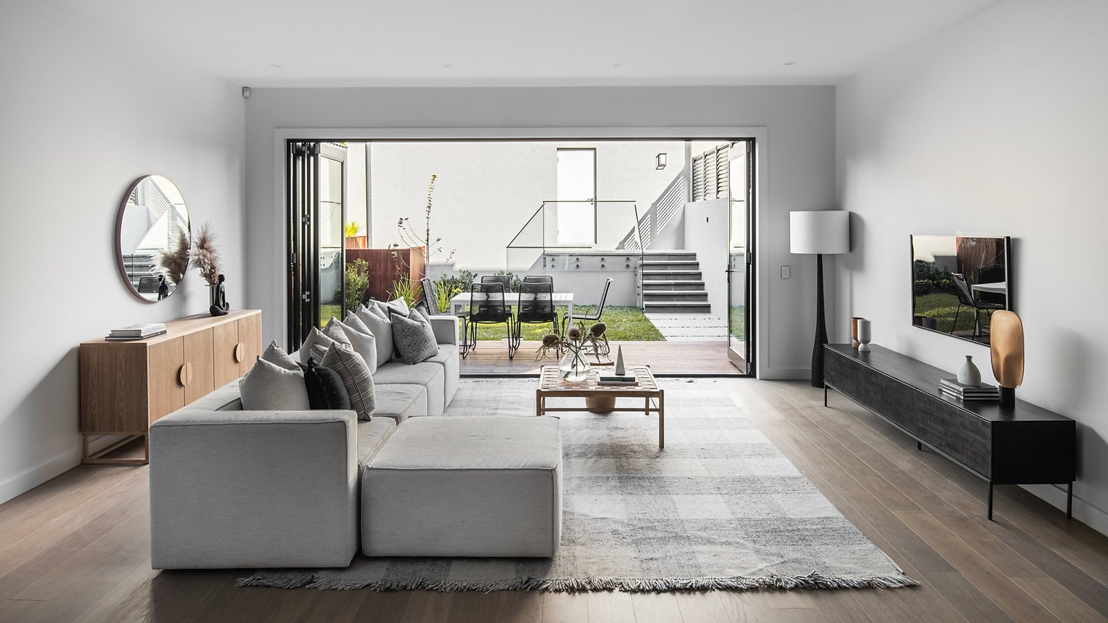 2 Wilson Street, Glen Iris, VIC