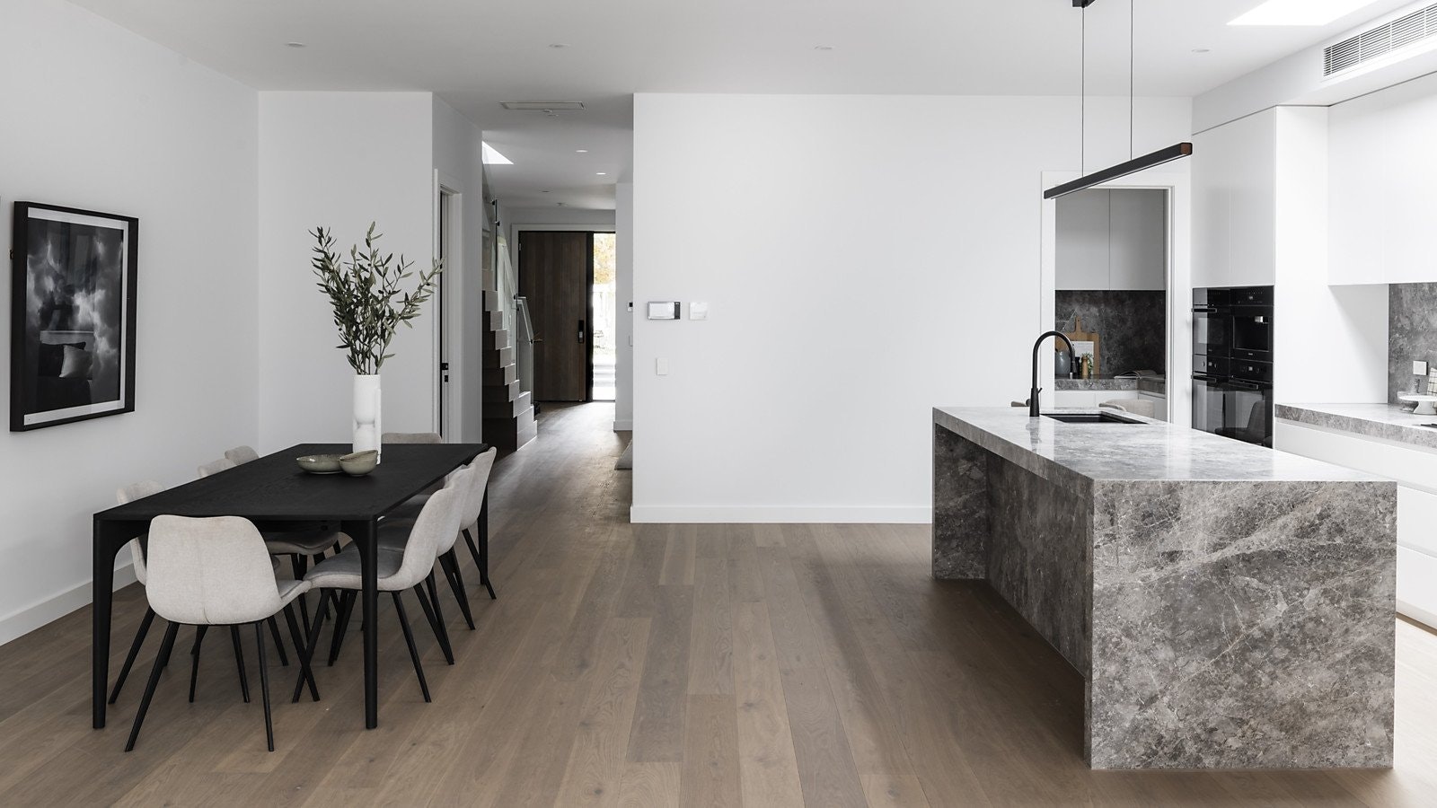 2 Wilson Street, Glen Iris, VIC