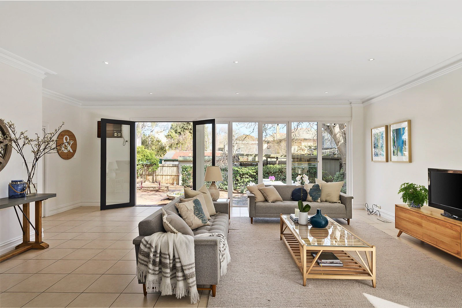42 Canterbury Road, Camberwell, VIC