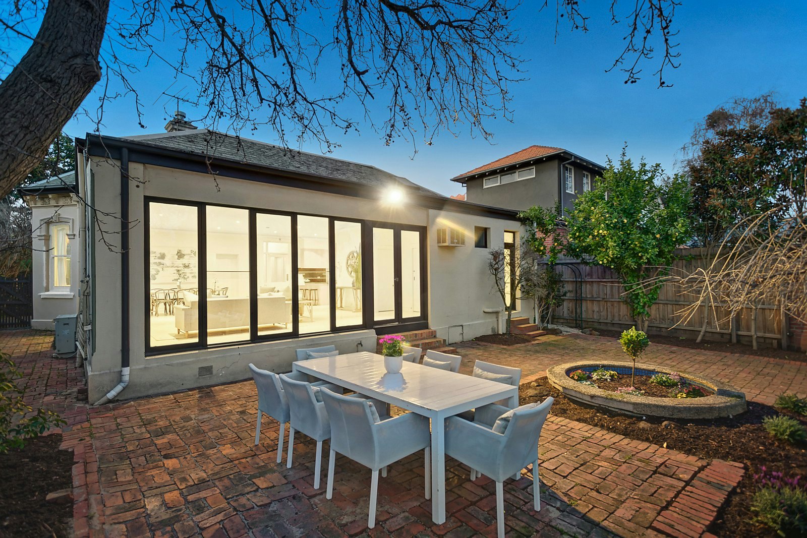 42 Canterbury Road, Camberwell, VIC