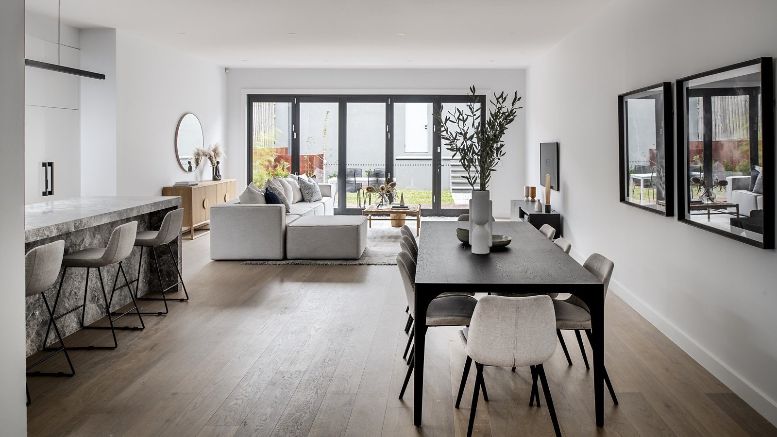 2 Wilson Street, Glen Iris, VIC