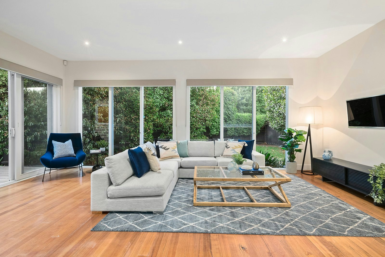 38 Victoria Crescent, Mont Albert, VIC