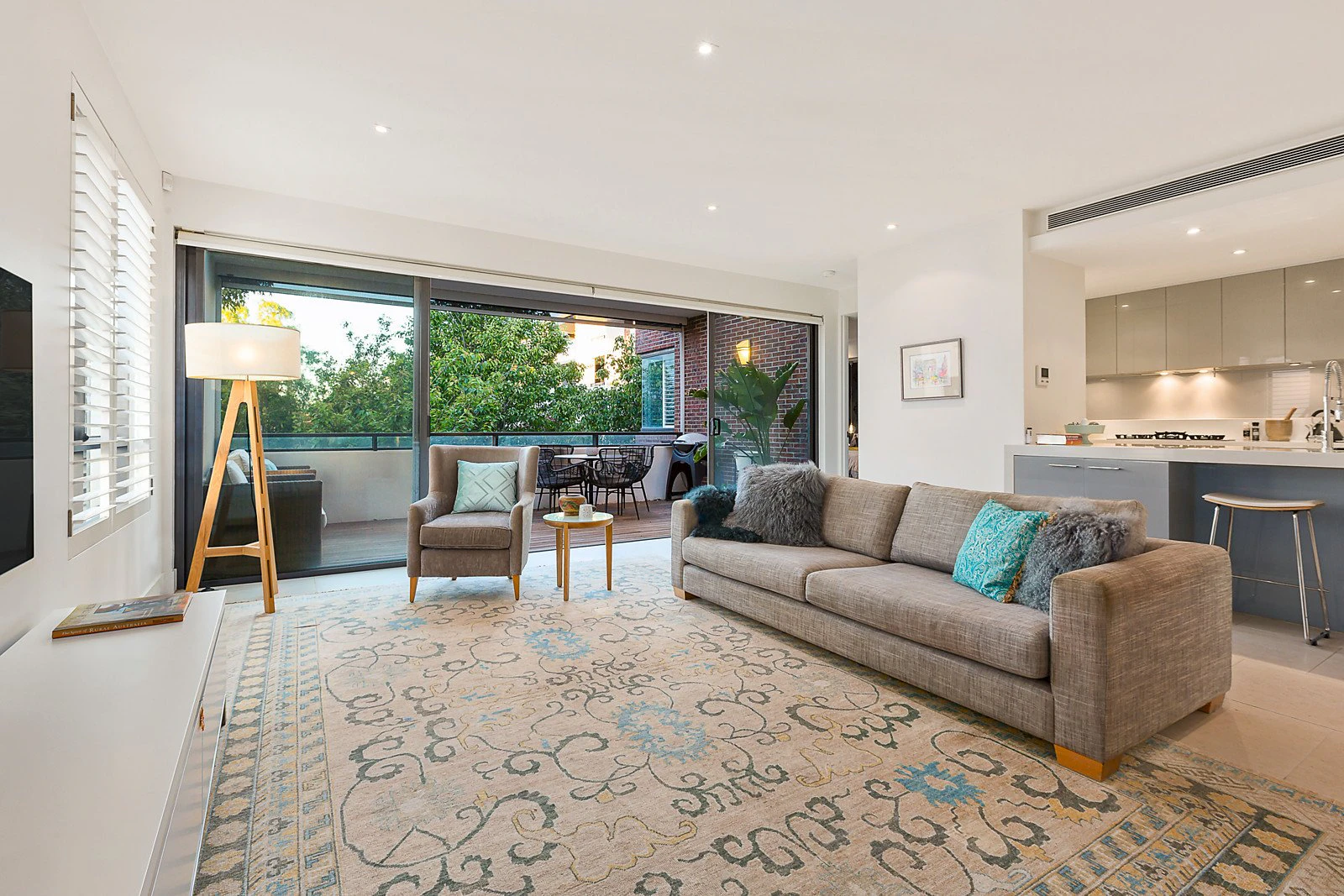 202/33 Wattle Road, Hawthorn, VIC