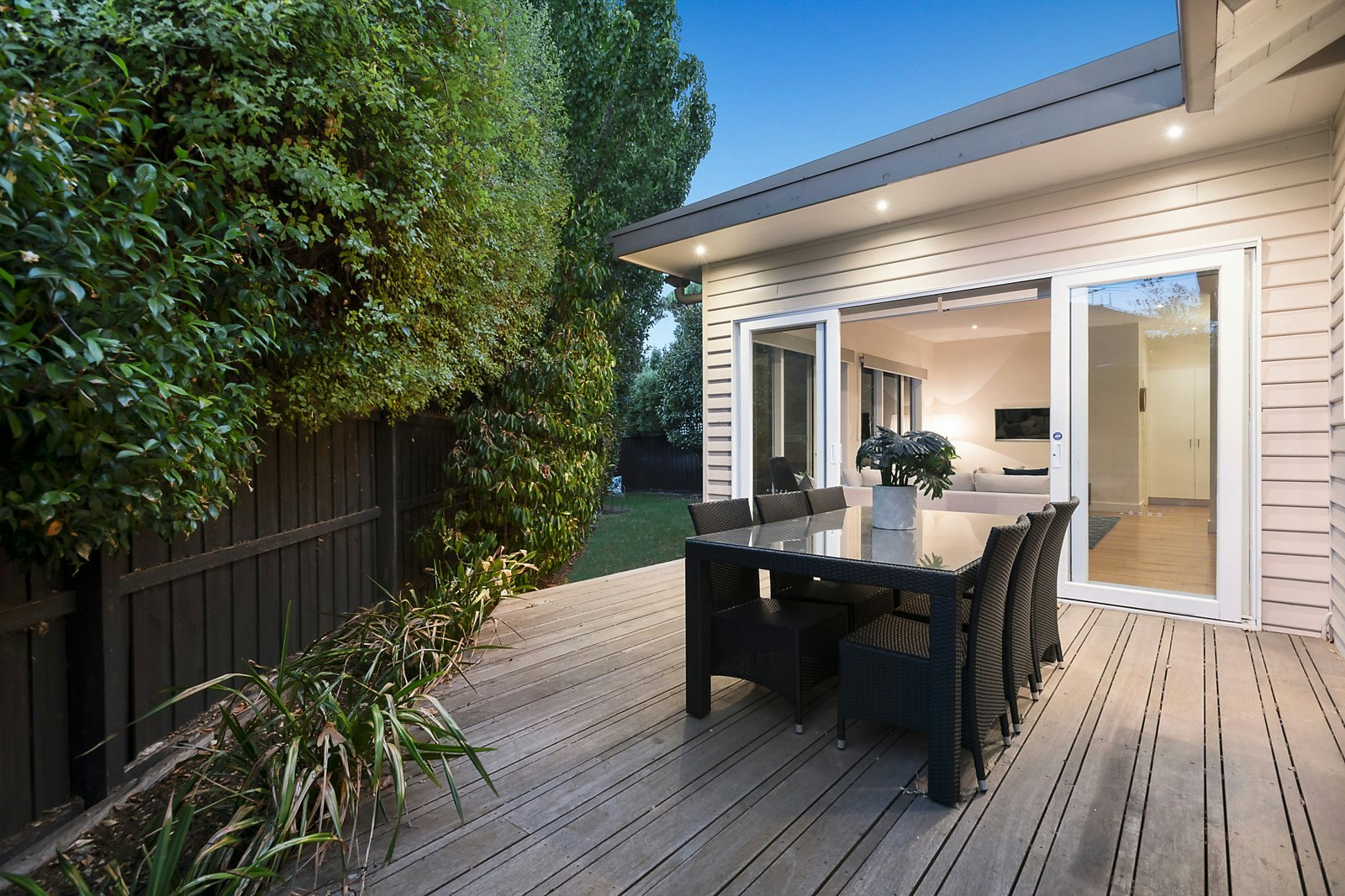 38 Victoria Crescent, Mont Albert, VIC