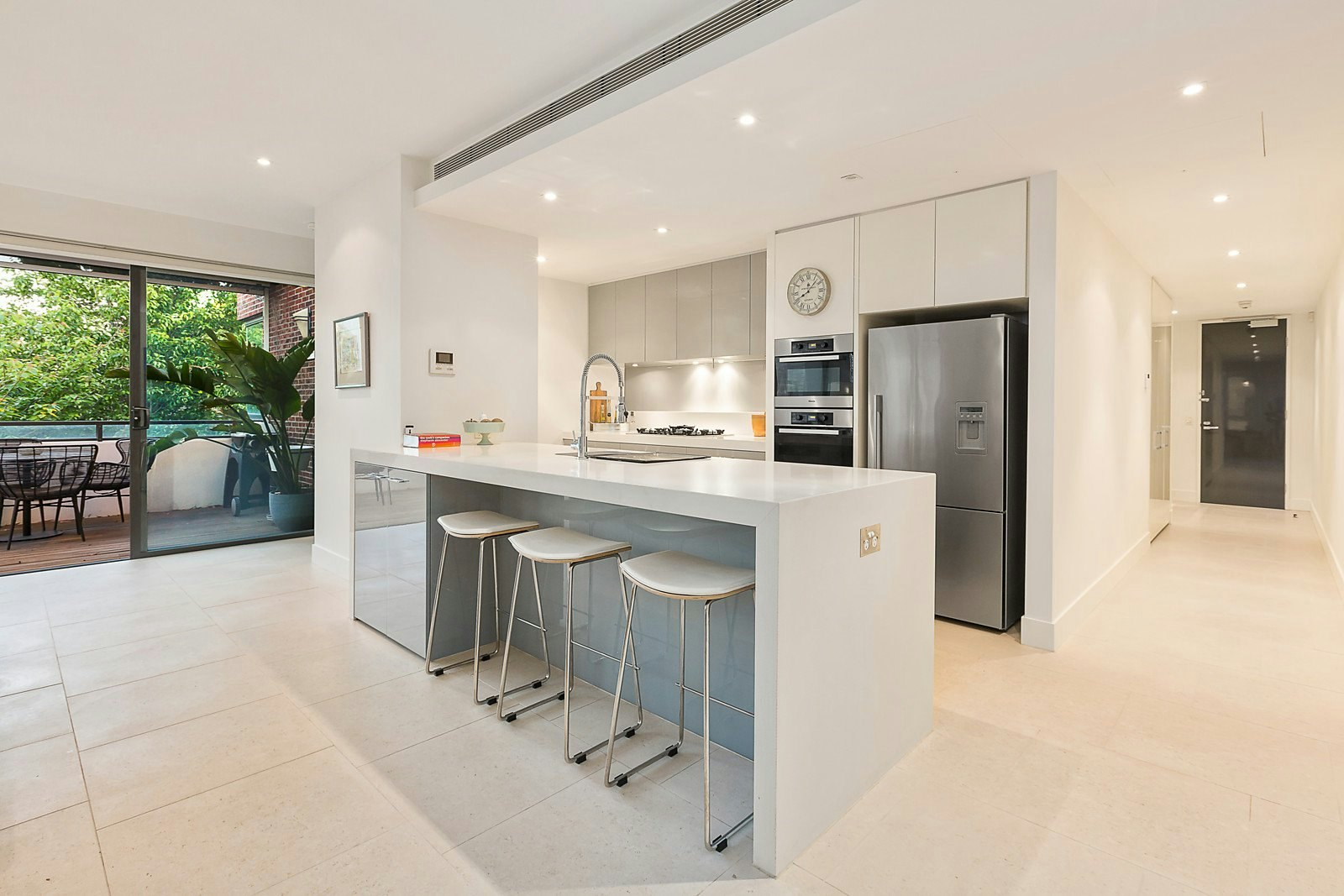 202/33 Wattle Road, Hawthorn, VIC