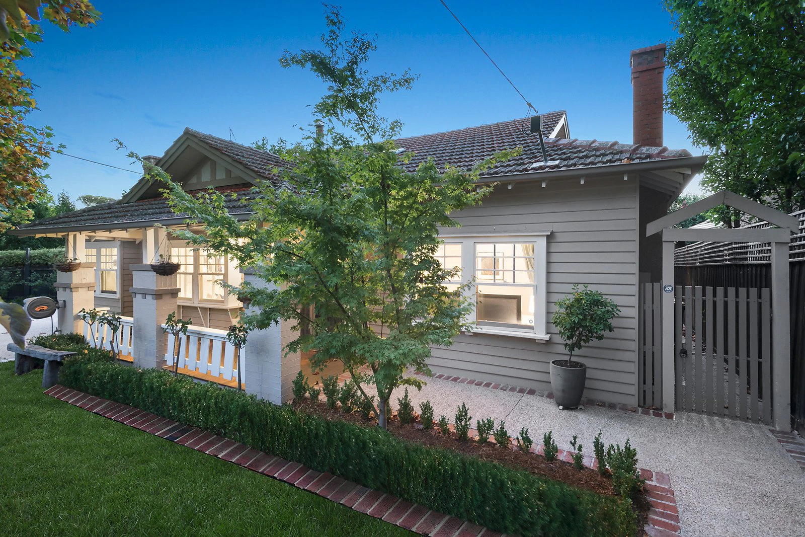 38 Victoria Crescent, Mont Albert, VIC