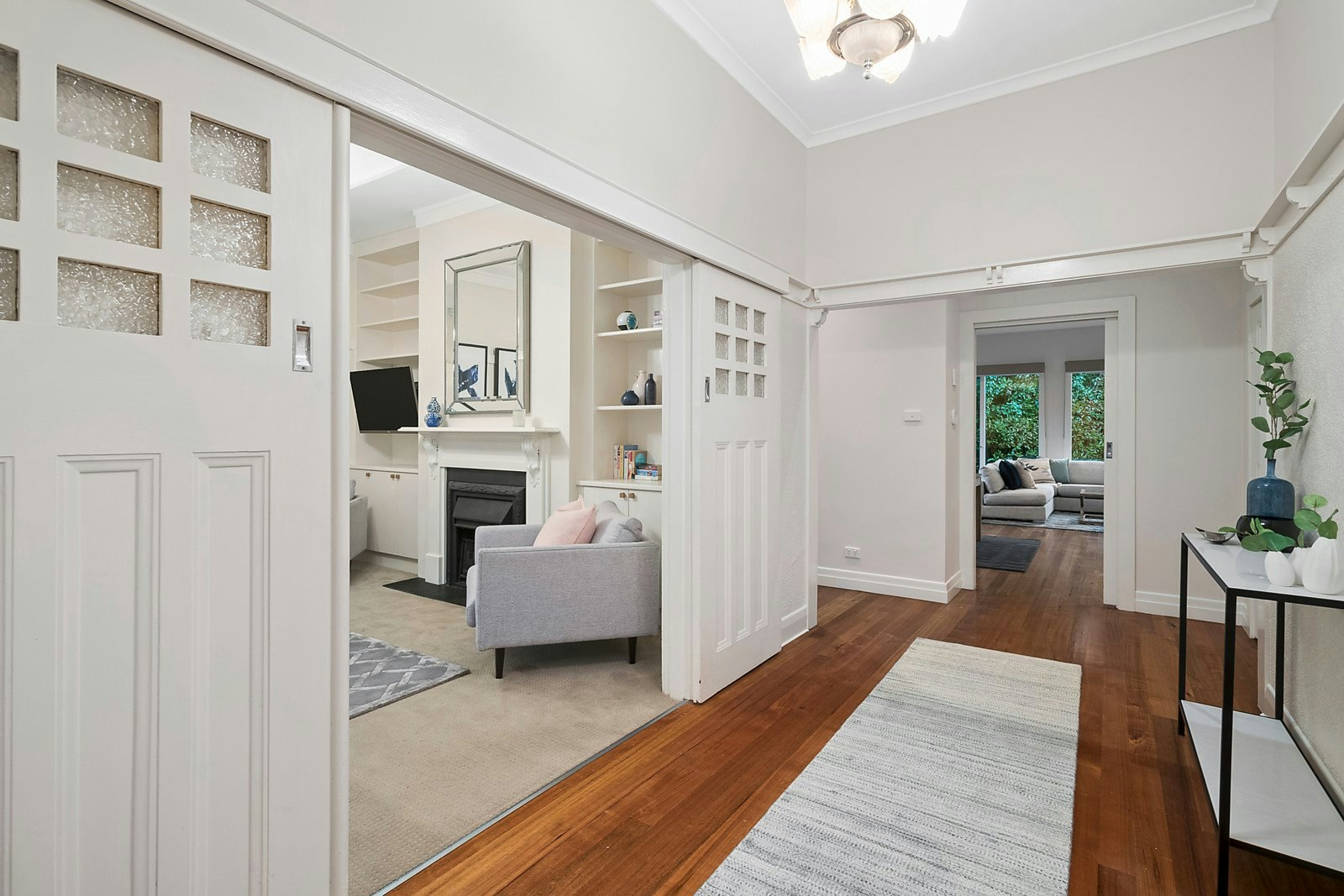 38 Victoria Crescent, Mont Albert, VIC