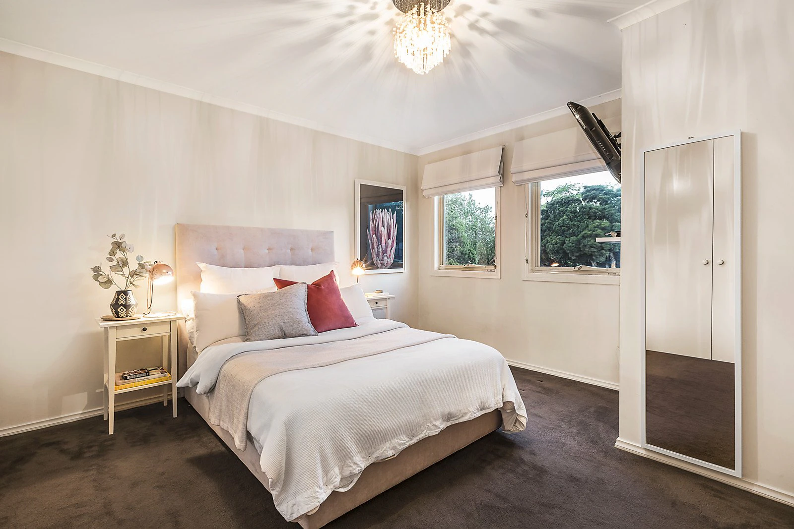 2 Barnard Grove, Kew, VIC