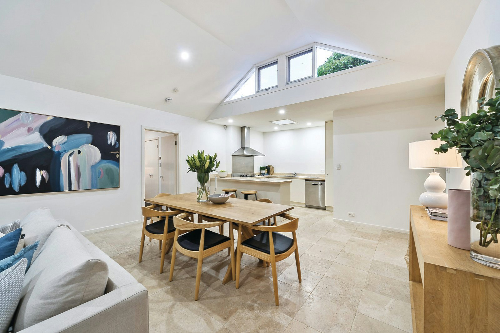 2A Woodside Crescent, Toorak, VIC