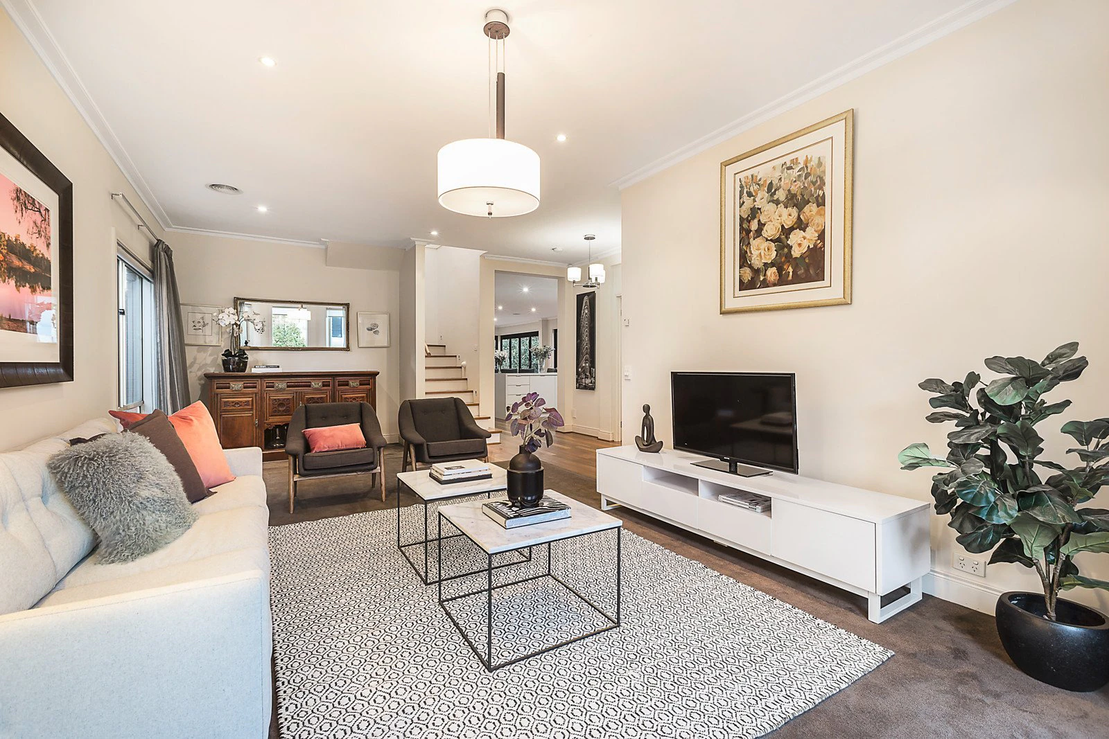 2 Barnard Grove, Kew, VIC