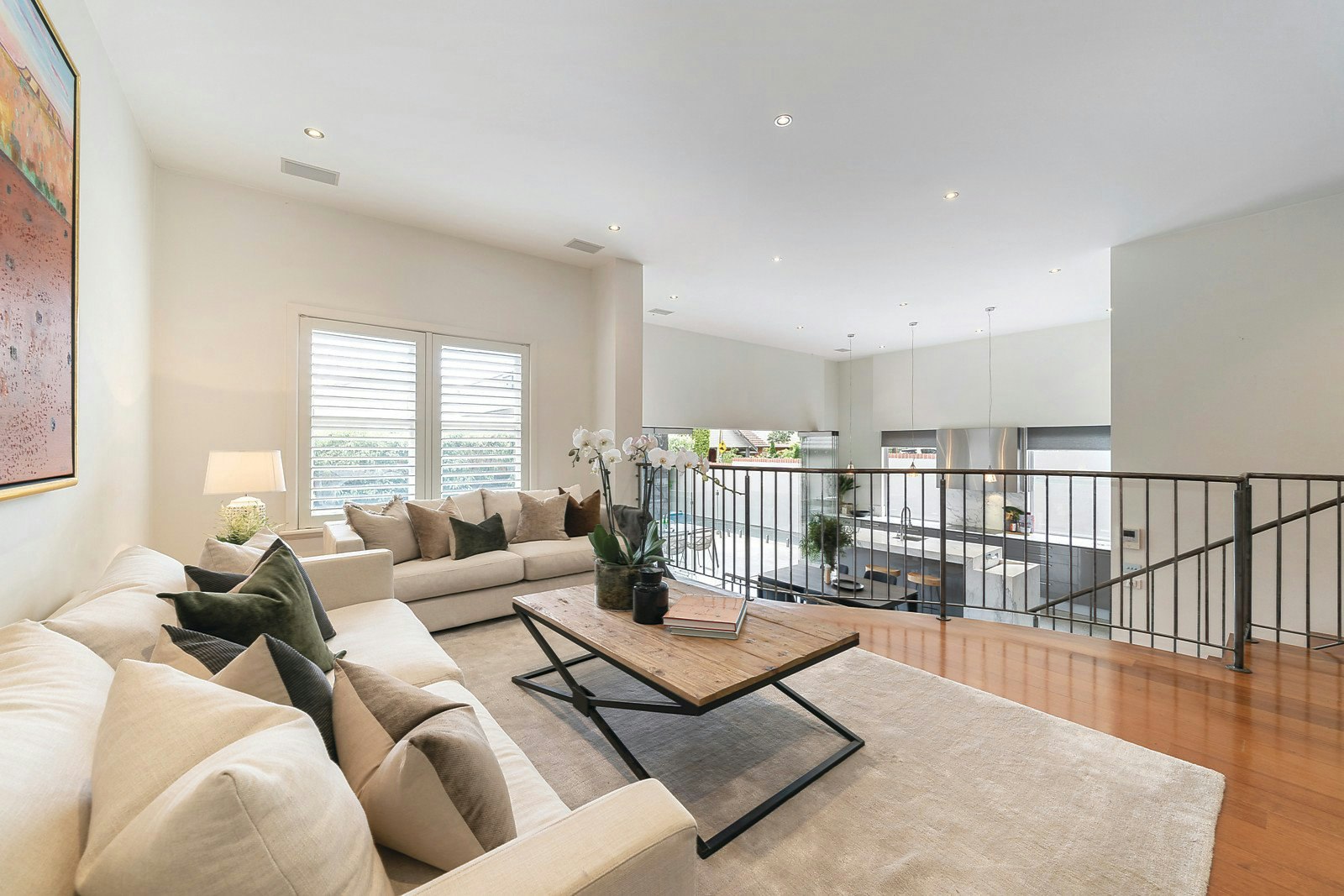 10 Elphin Grove, Canterbury, VIC