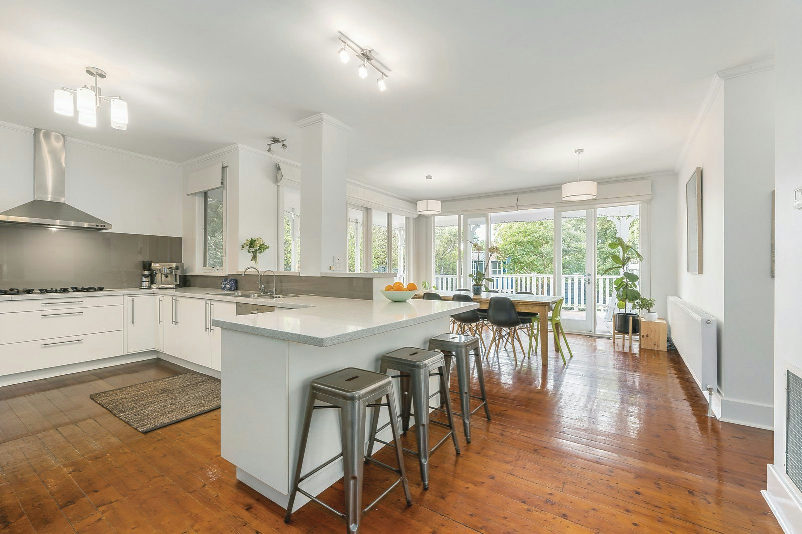 23 Rosedale Road, Glen Iris, VIC