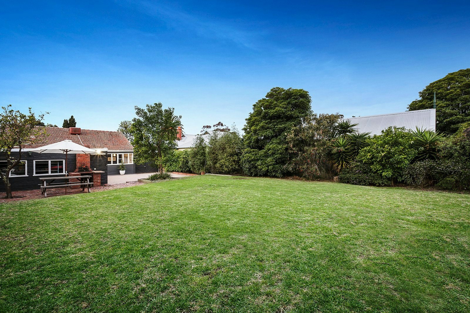 54 Service Street, Hampton, VIC