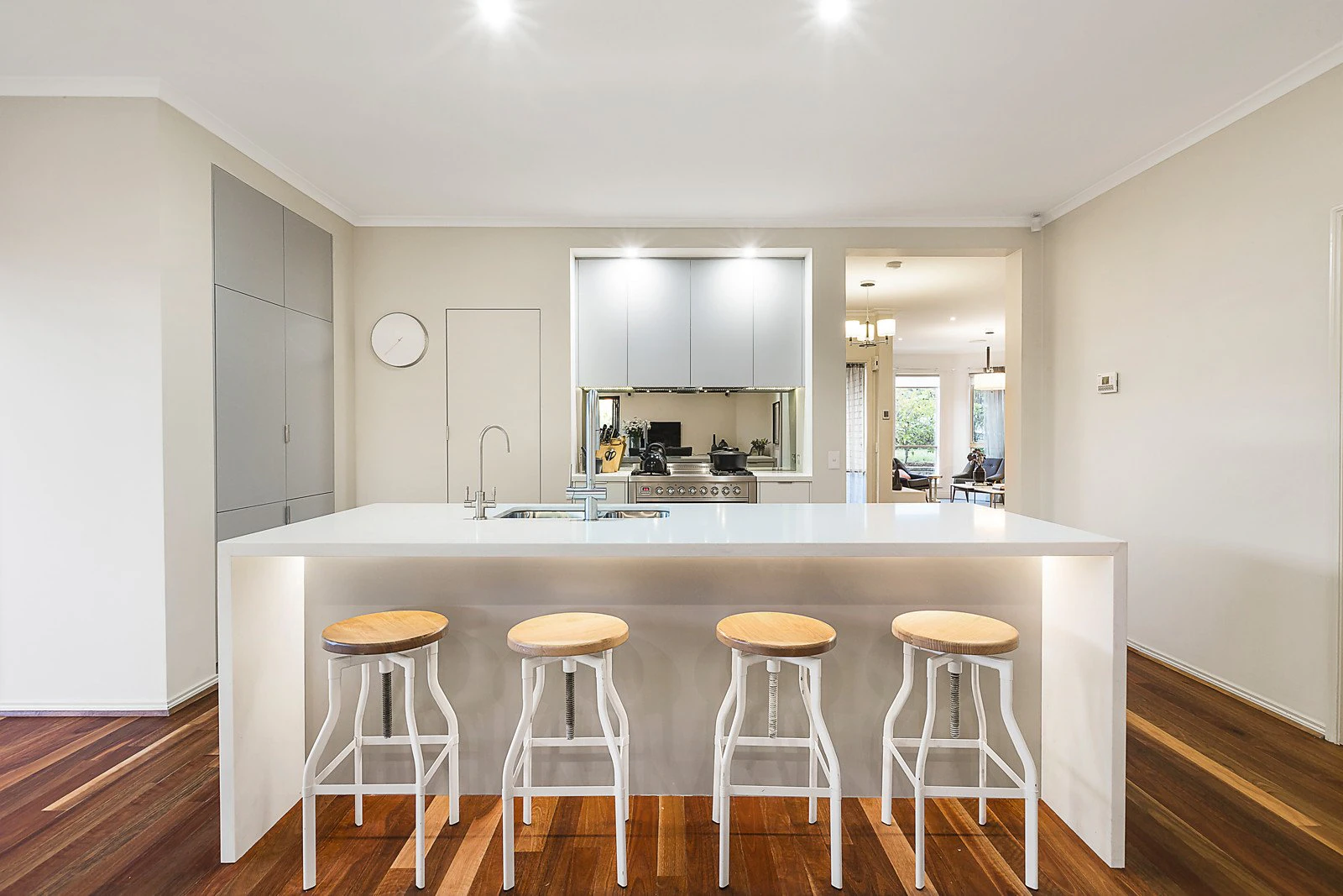 2 Barnard Grove, Kew, VIC