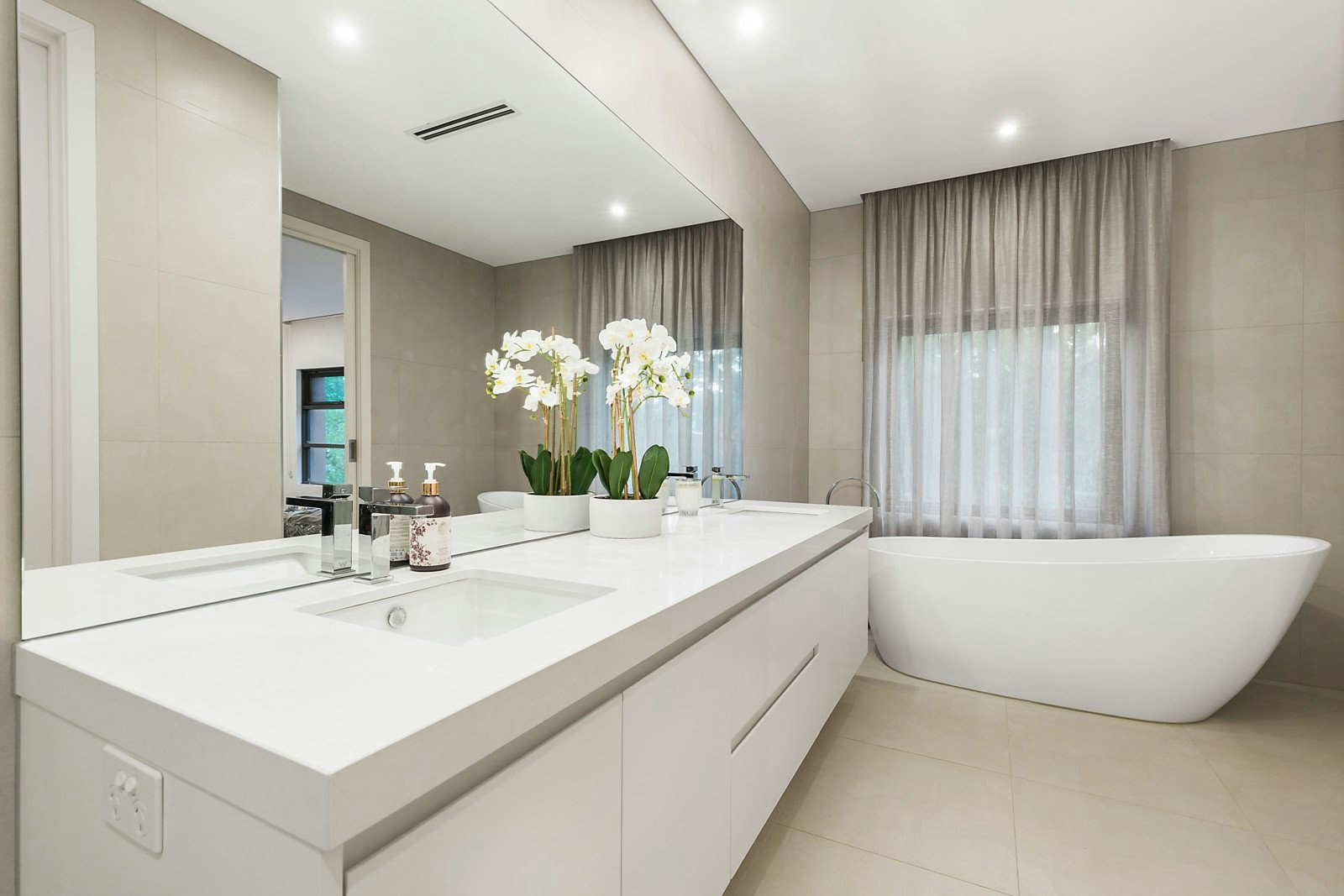 53 Leura Grove, Hawthorn East, VIC