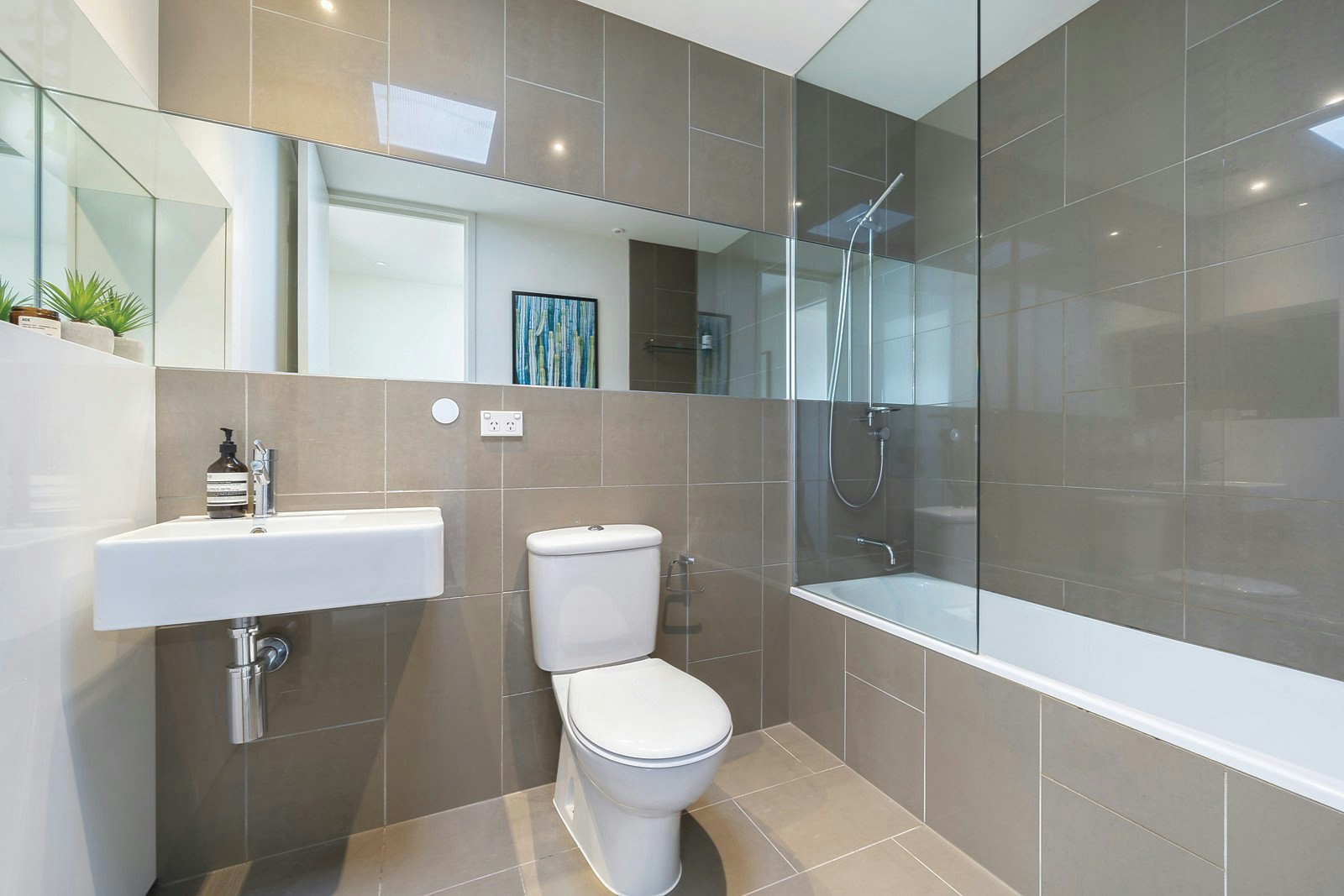 18/149 Male Street, Brighton, VIC