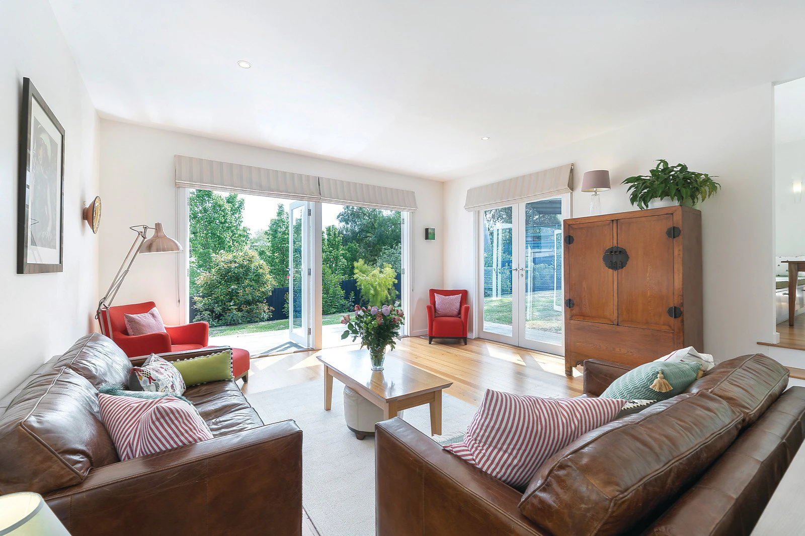 12 Thames Street, Surrey Hills, VIC