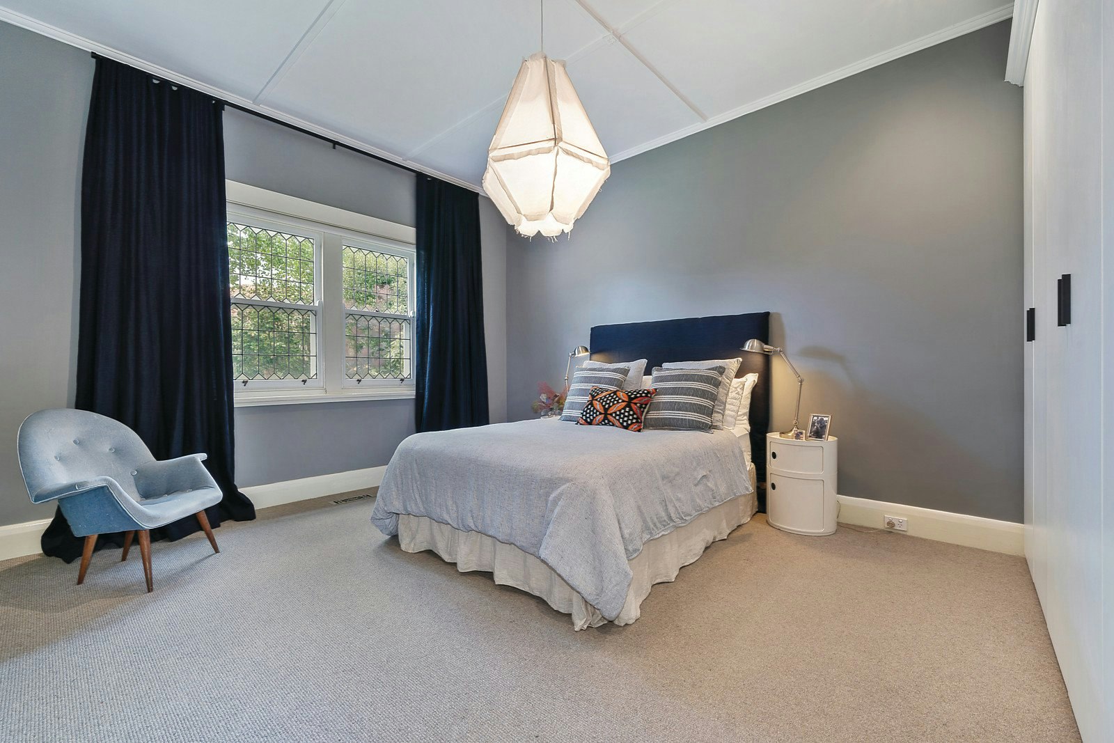 2 Heatherleigh Place, Malvern East, VIC