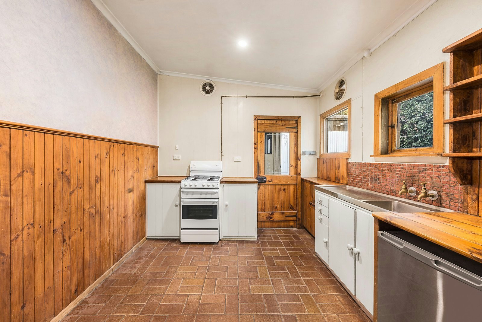 59 Ashworth Street, Albert Park, VIC