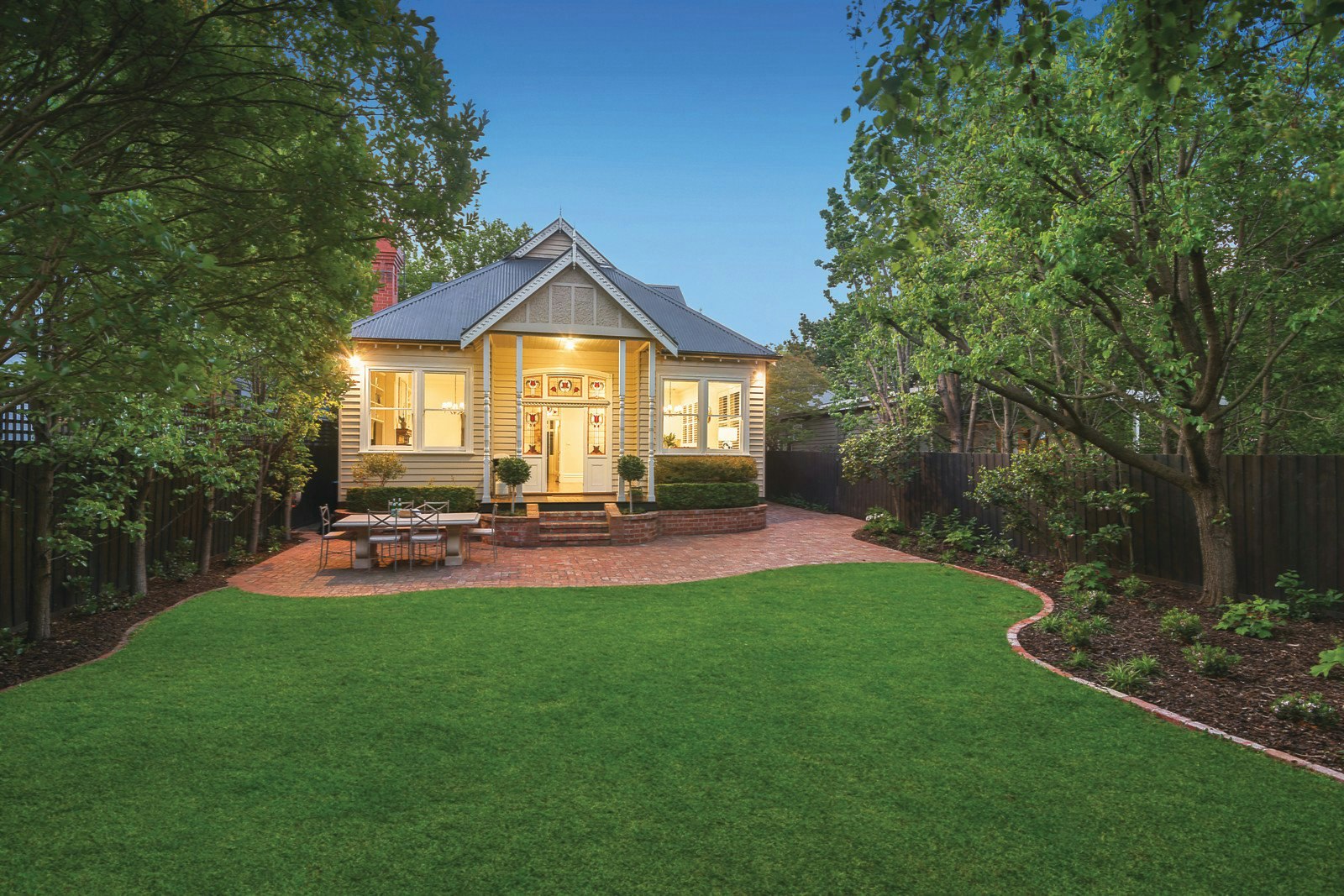 20 Warley Road, Malvern East, VIC