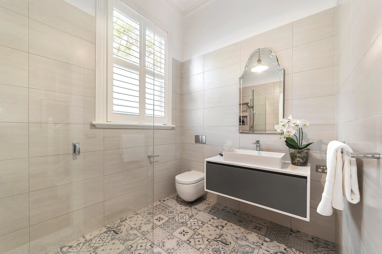 20 Warley Road, Malvern East, VIC