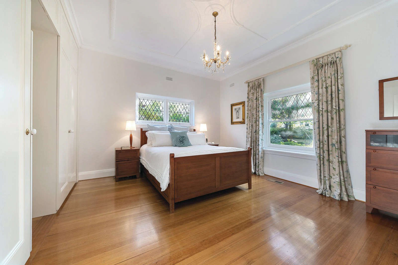 23 Maple Crescent, Camberwell, VIC