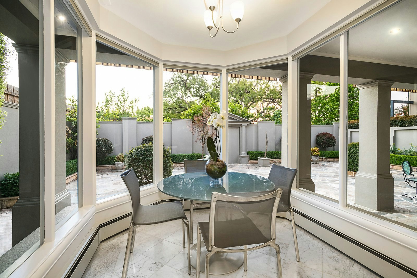 3 Balmerino Avenue, Toorak, VIC