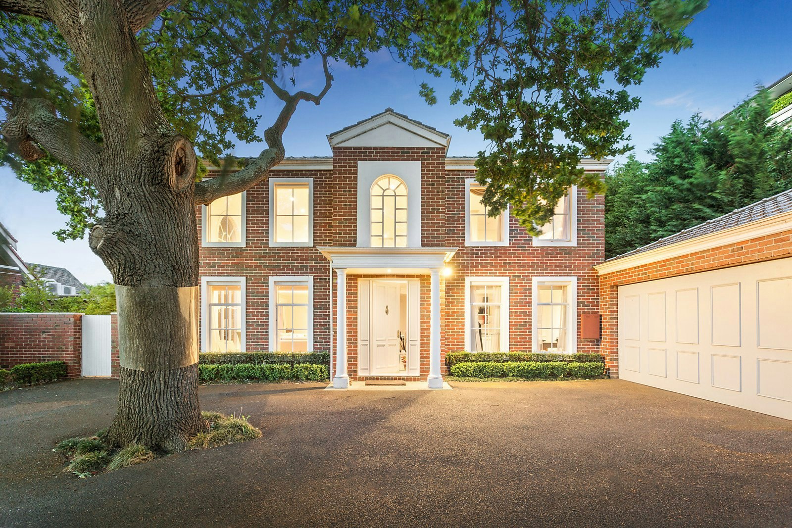 15 Myamyn Street, Armadale, VIC