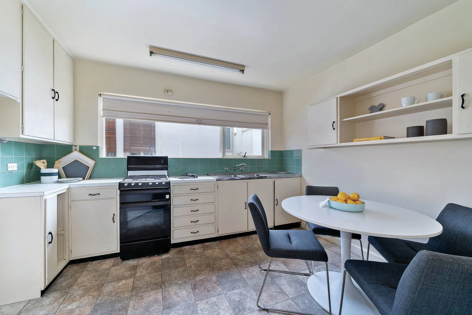 2/11 Cheel Street, Armadale, VIC