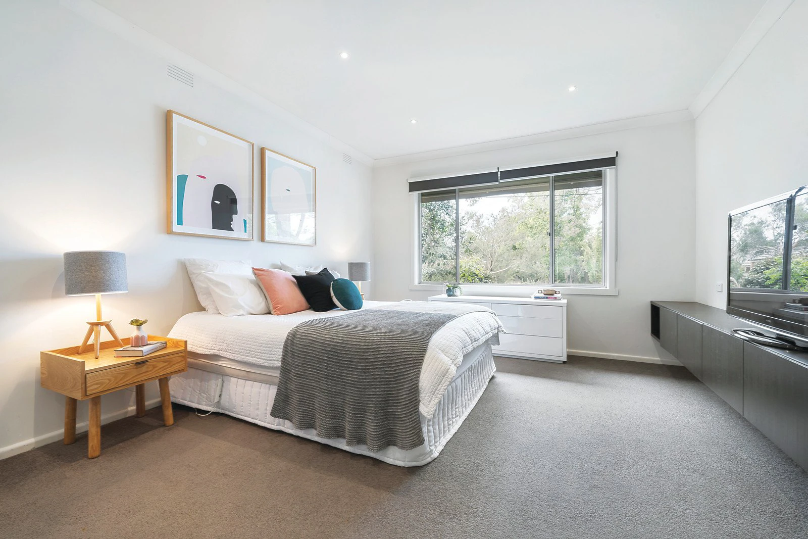 8 Kefford Court, Mont Albert North, VIC