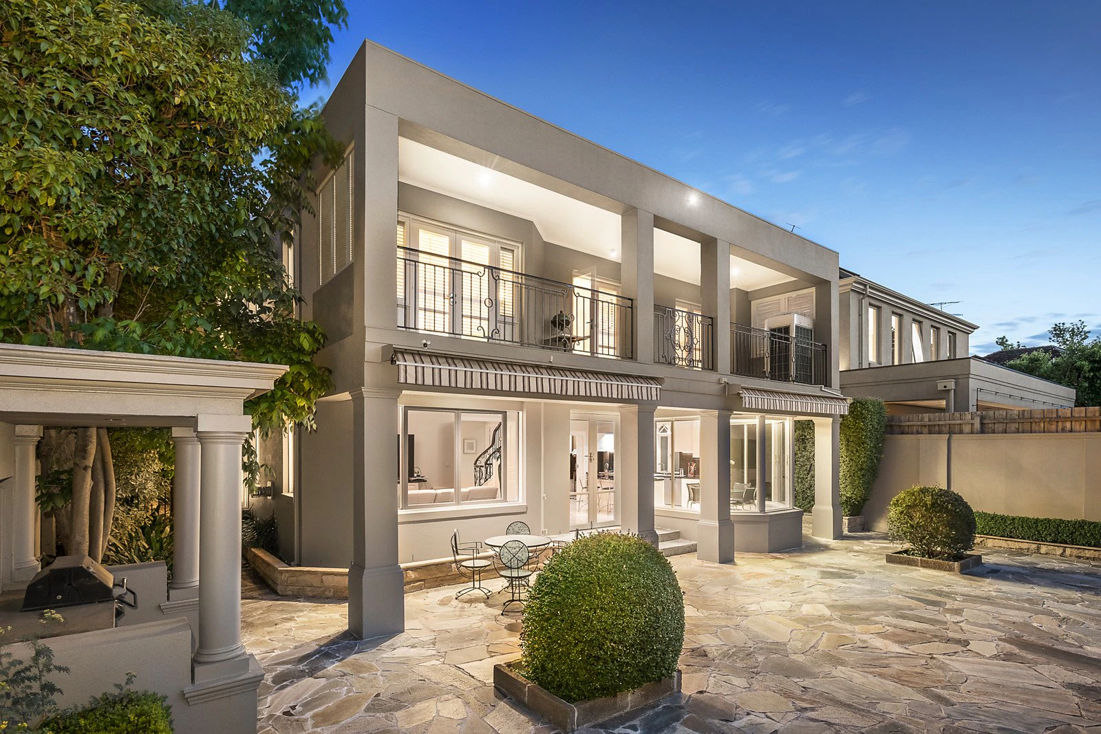 3 Balmerino Avenue, Toorak, VIC