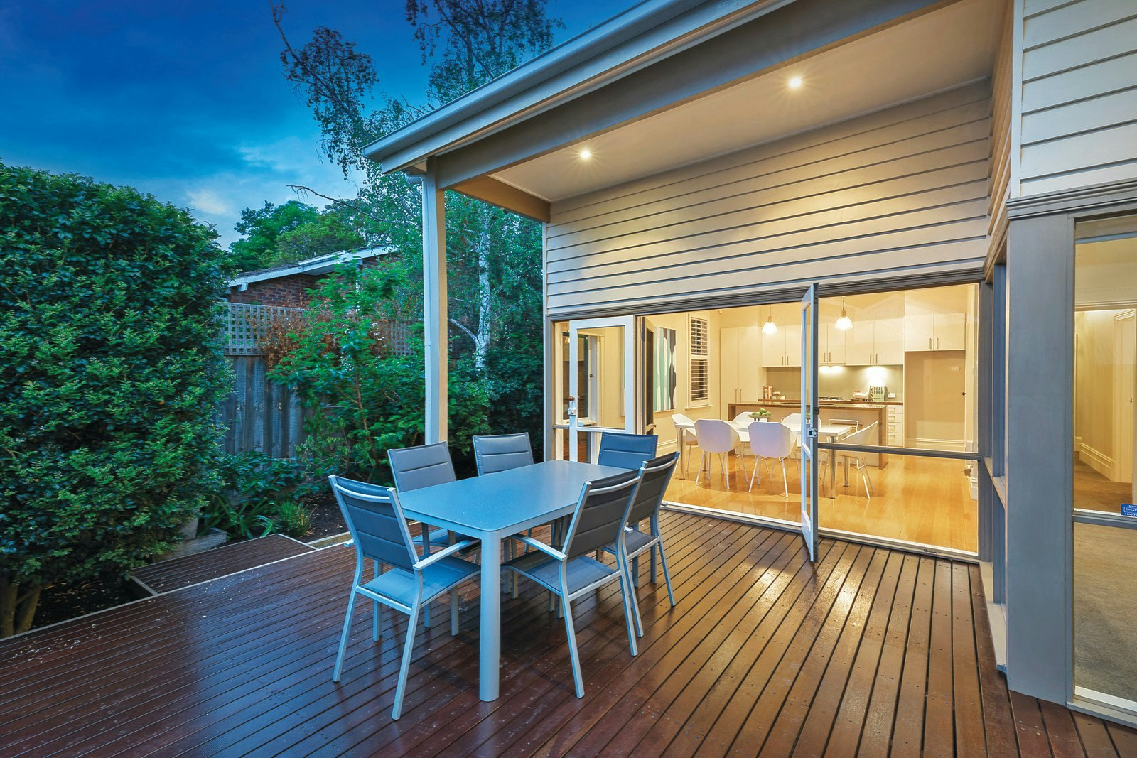 1/145 Prospect Hill Road, Canterbury, VIC