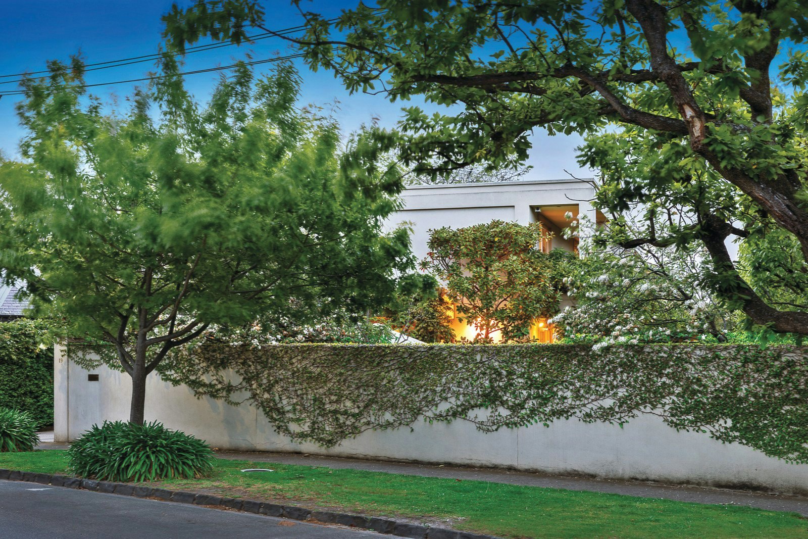 19 Adelaide Street, Armadale, VIC